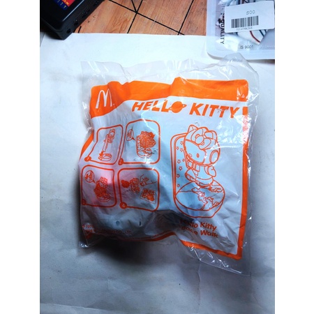 【收藏。麥當勞玩具】絕版全新2016麥當勞HELLO KITTY太空漫步玩具