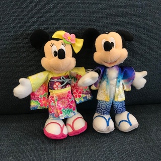 日本東京迪士尼樂園 2016年 新年限定 和服 浴衣 米奇米妮 娃娃吊飾