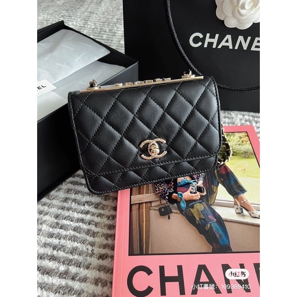 Chanel mini trendy cc woc Logo跟字母都是立體浮雕 正品代購