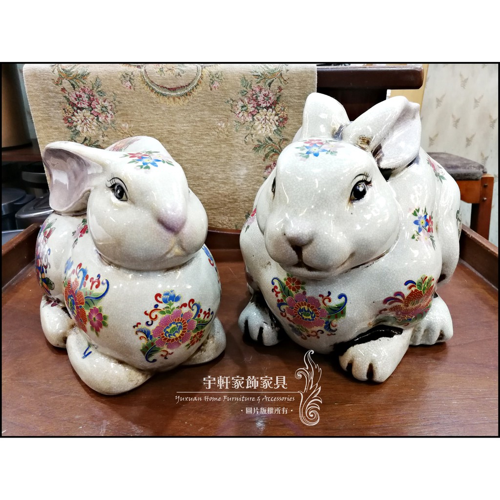 【現貨】中國風兔子彩繪陶瓷擺飾一對 藝品 擺件 公仔｜民宿店面居家展示擺設 室內設計 送禮　。宇軒家居生活館。
