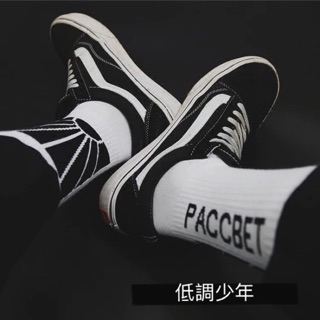 歐美gosha ulzzang 街頭 滑板 流行 原宿風 英文 字母 運動 棉襪 中筒襪 男女 情侶 長襪子 潮流 太陽