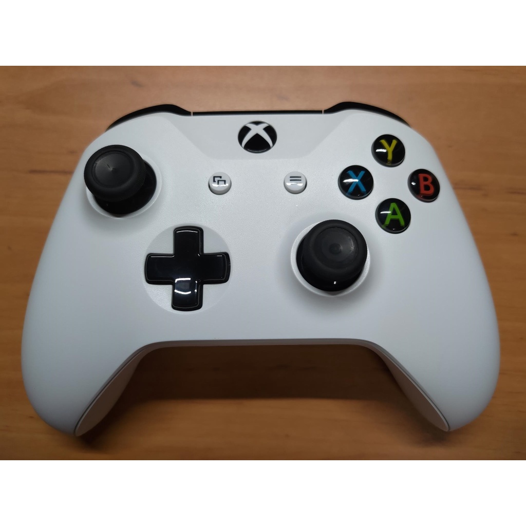 中古品 正版商品 微軟 XBOX ONE S 無線控制器 手把 白色 支援新舊款原廠無線接收器 藍芽 WIN10可用