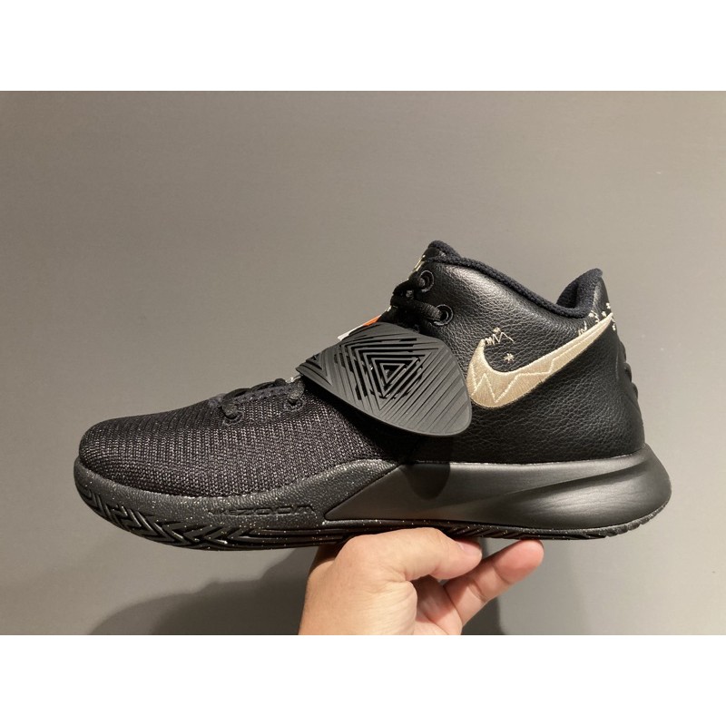 kyrie flytrap iii ep