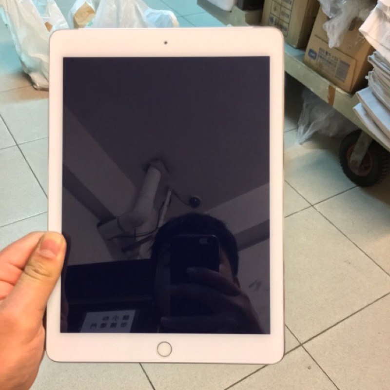 Apple ipad air2 32G 4G LTE 99.9成新