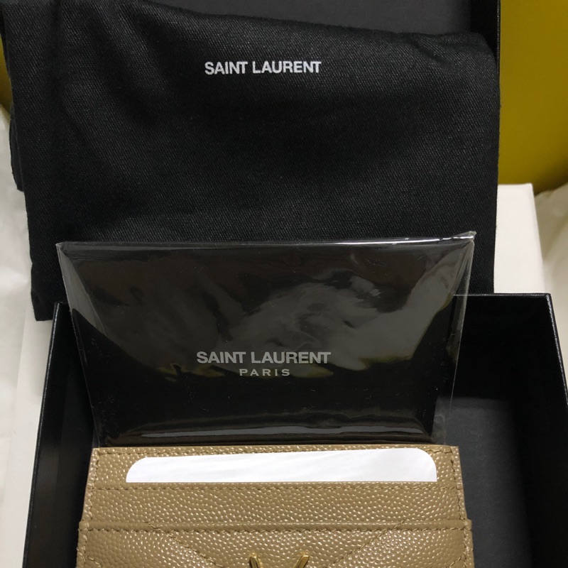 YSL  Saint Laurent 卡夾， 卡包 奶茶色