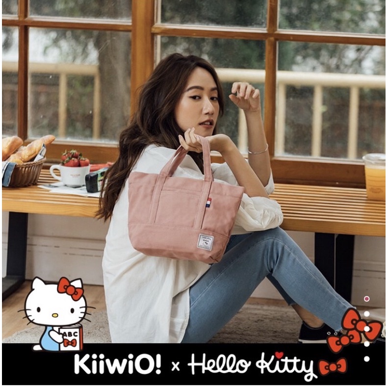 Hello Kitty x Kiiwi O! 聯名款．輕便隨行系列帆布托特包 ANNE 乾燥玫瑰粉