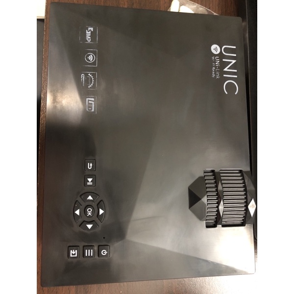 UNIC小型投影機（預訂）