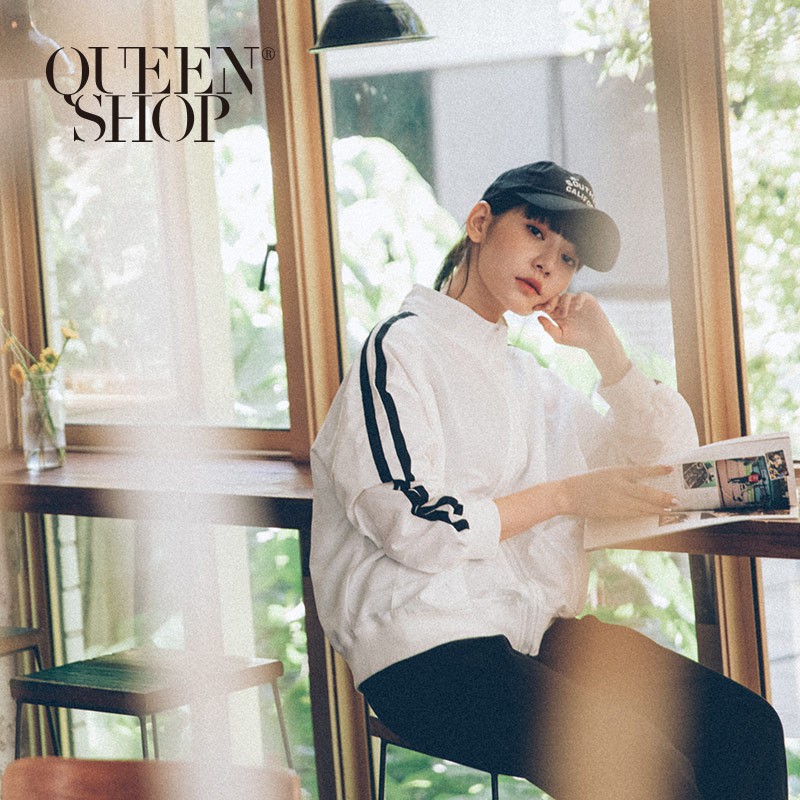 QUEENSHOP【02071013】袖織帶造型立領拉鍊外套 兩色售＊現+預＊