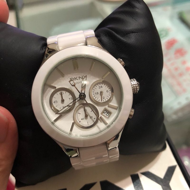 DKNY 50米/ 165英尺/ 5 ATM 防水 白色錶盤 NY4912 女士手錶