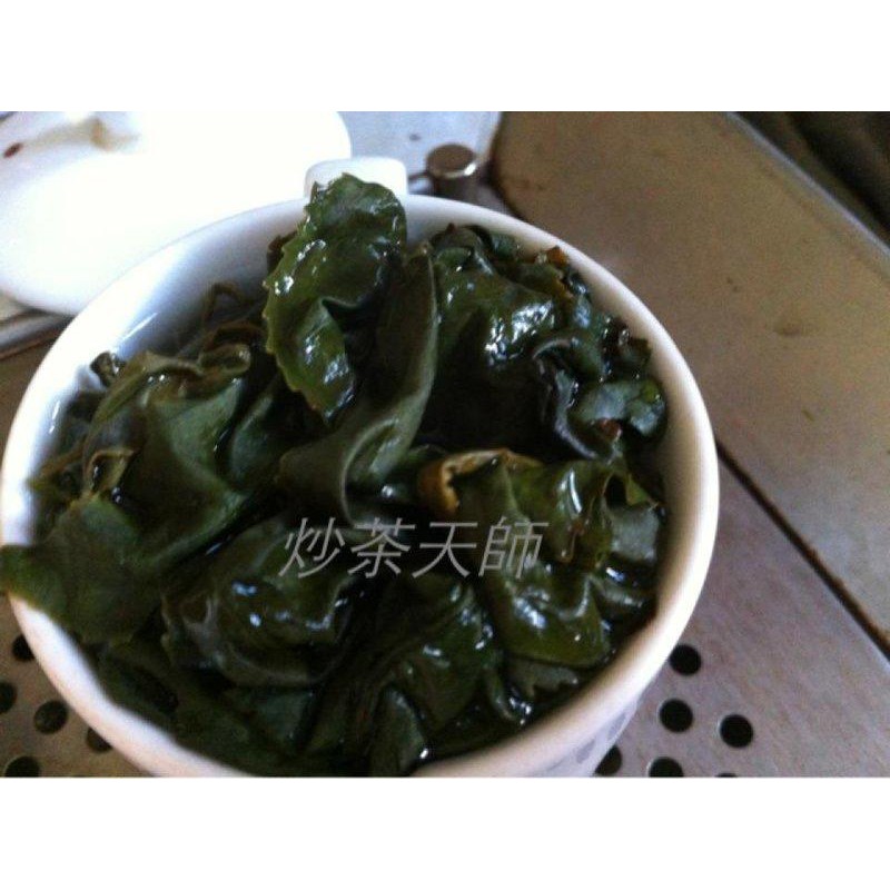 [炒茶天師 ]{買1斤送1斤}梨山天府高冷手採烏龍茶葉 $2600/斤果香足~SGS檢驗合格,茶湯軟嫩~回甘讚