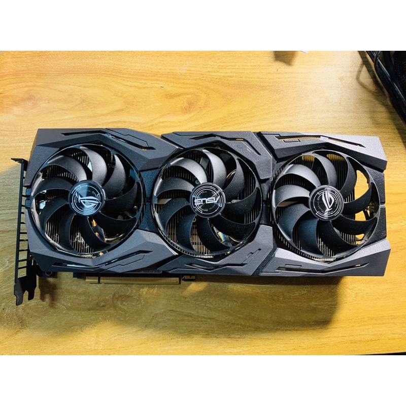 華碩ASUS ROG-STRIX-RTX2060-O6G-EVO-GAMING 保內頂板