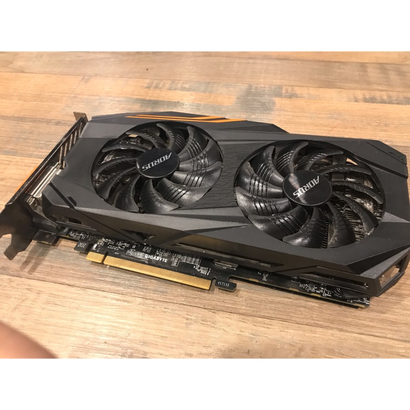 技嘉rx580 8g神鷹aorus (限定下標）