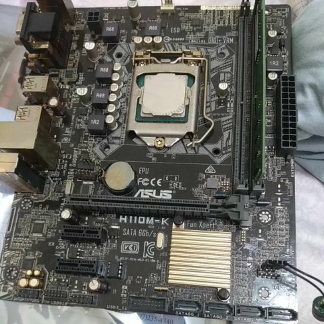 I7 2600 DDR3 8G R7970 SSD吃雞pubg,英雄聯盟lol,GTAV順跑WIN10