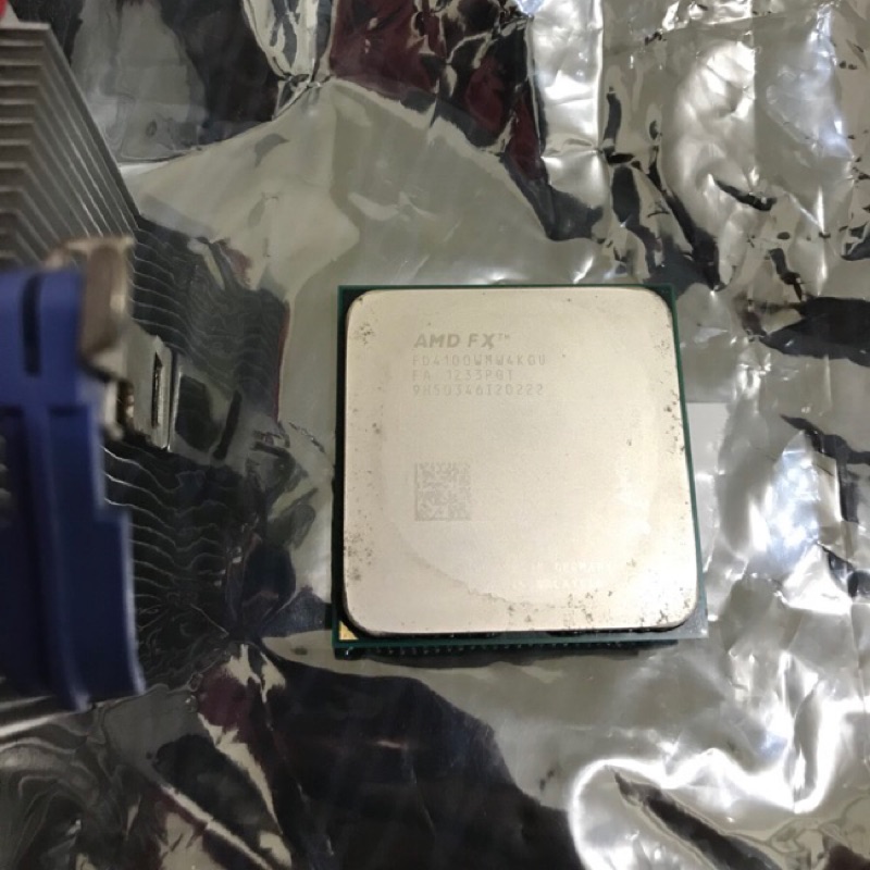 推土機AMD CPU FX-4100 四核 AM3腳位(3.6G)附風 扇