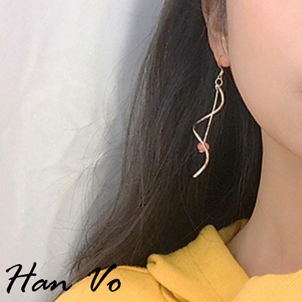 【HanVo】草莓水晶不對稱耳環 浪漫粉色不對稱球球水晶垂吊耳飾耳針耳夾耳洞耳環熱賣 韓衣風格7095