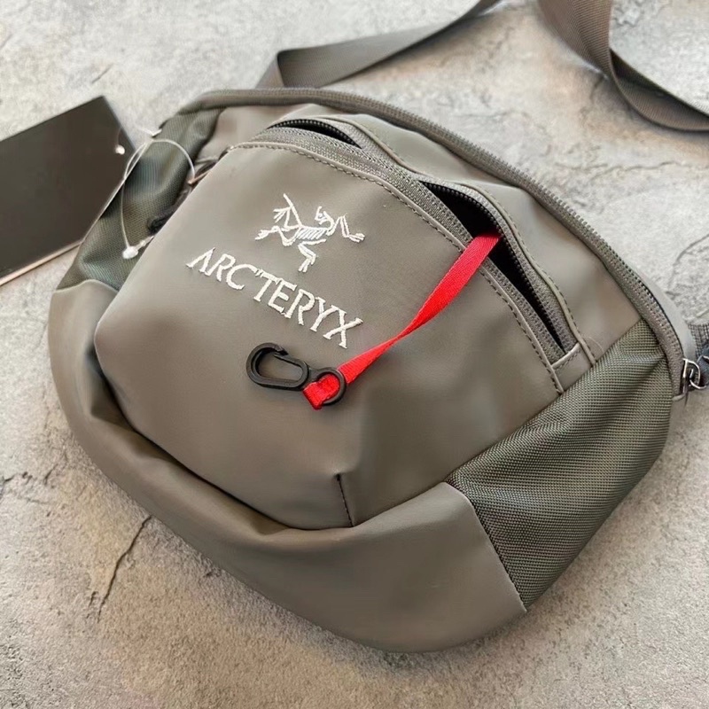 ARC'TERYX × BEAMS 日本限定 聯名款