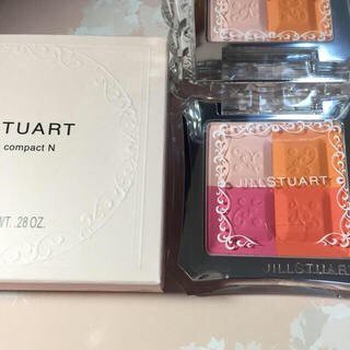 48折出清☆JILL STUART 愛戀顏彩盤N(#04)。特價$1000.-。☆