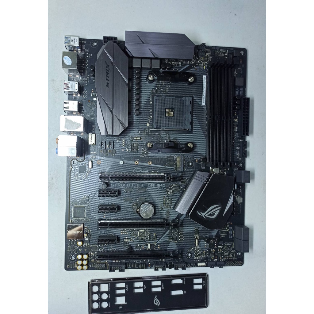 37@ASUS 華碩ROG Strix B350-F Gaming AM4 AMD主機板 附檔板&lt;二手良品&gt;