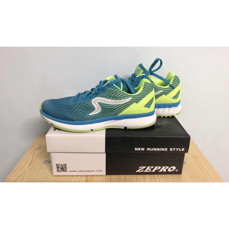 Zepro light blue慢跑鞋9.5成新