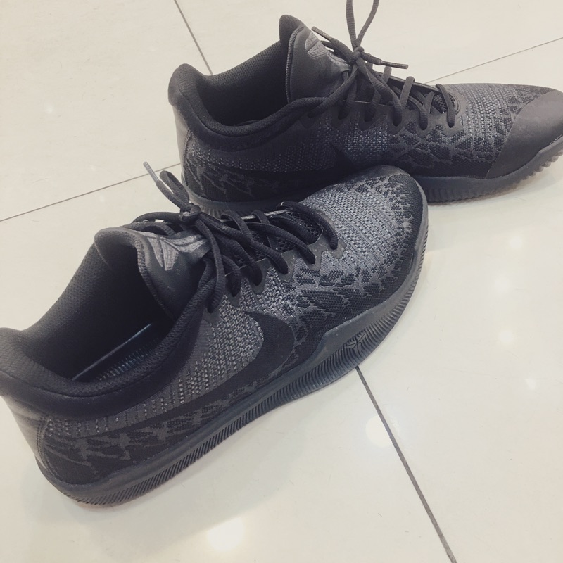 Nike男運動鞋 us11.5 cm 29.5