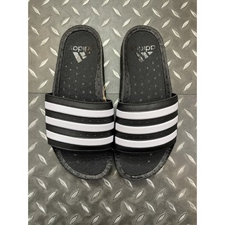 黑白 adidas ADILETTE BOOST