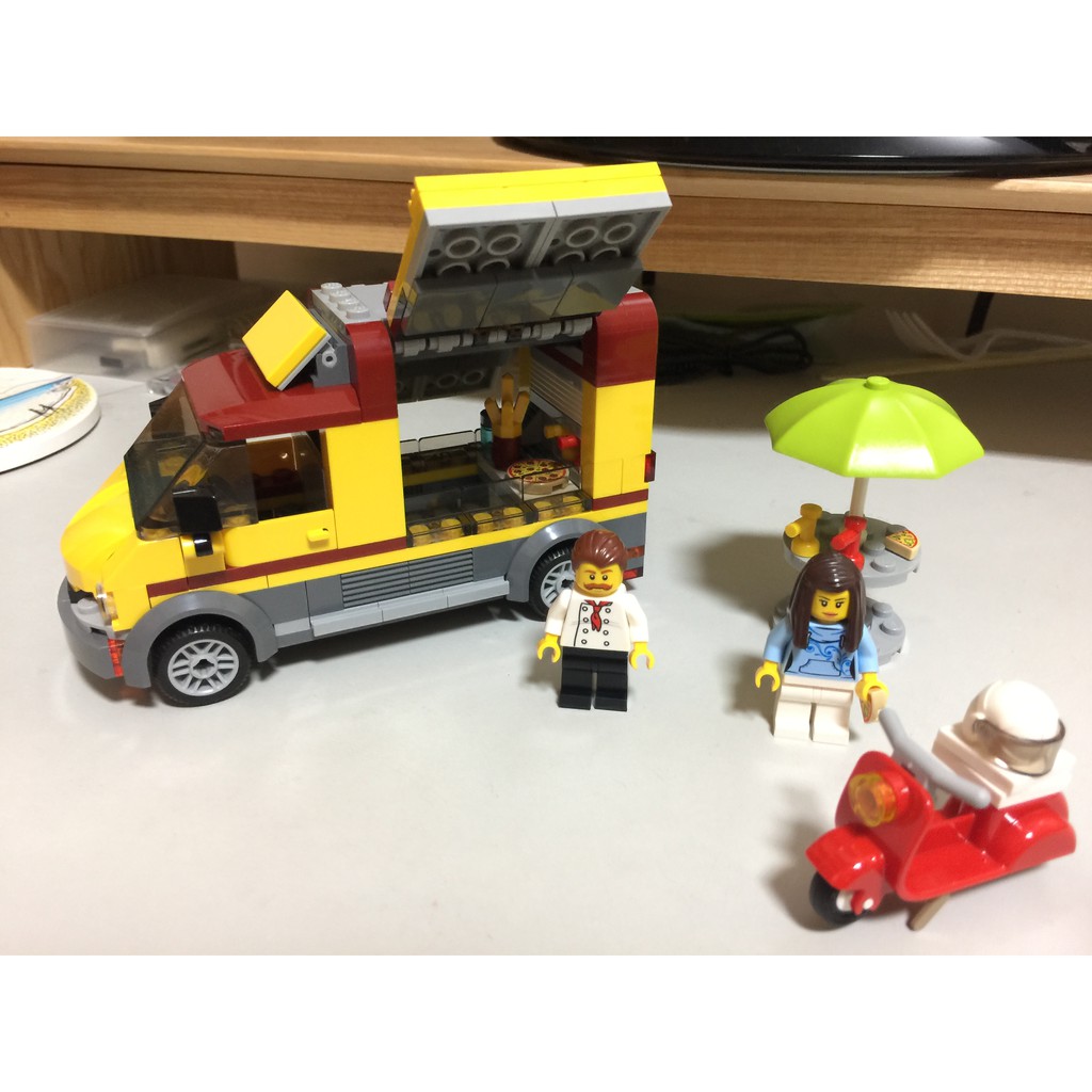 正版 樂高 CITY系列 LEGO 60150 披薩快餐車 行動披薩車 披薩胖卡 2017年新品 二手 已組 完成品