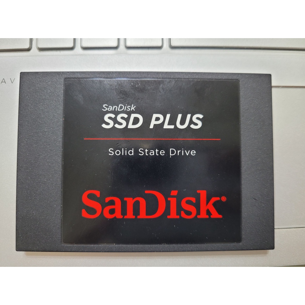 Sandisk SSD PLUS 固態硬碟 240GB SATA