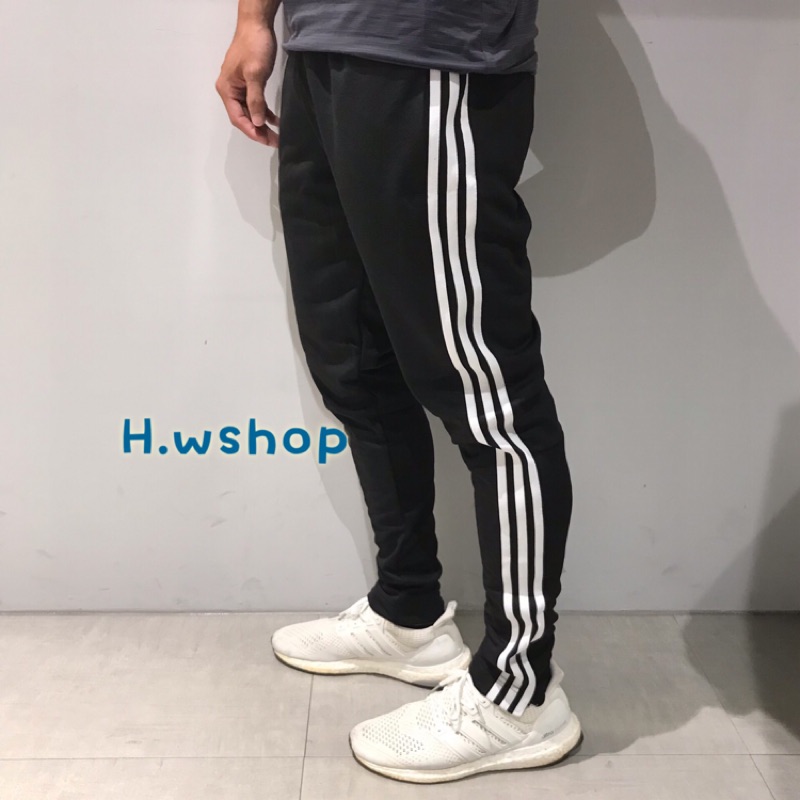 id tiro pants