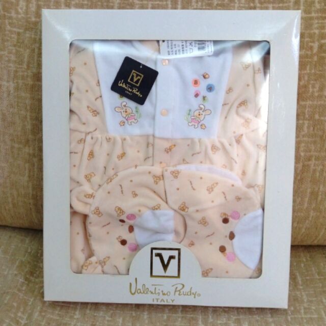 秋冬Valentino范倫鐵諾熊熊造型 男女寶寶滿月/彌月禮盒4件組(帽子+連身裝+圍兜+包巾)