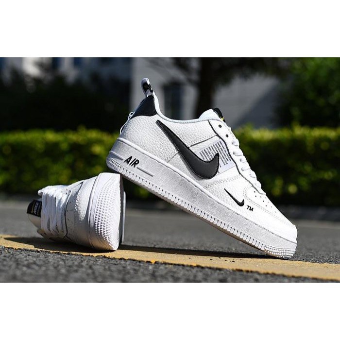 nike air force 1 07 lv8 utility blanco