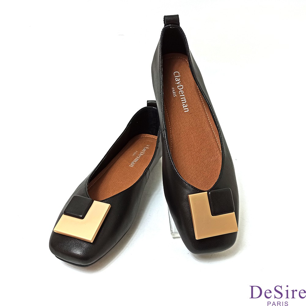 【DeSire】方塊一角金屬飾扣小方頭平底包鞋-黑色(1367001-99)