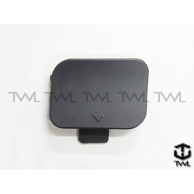 <台灣之光>全新 BMW 07 08 09 10 11 12 13 14年E82 1M樣式後保桿專用拖車蓋PP材質