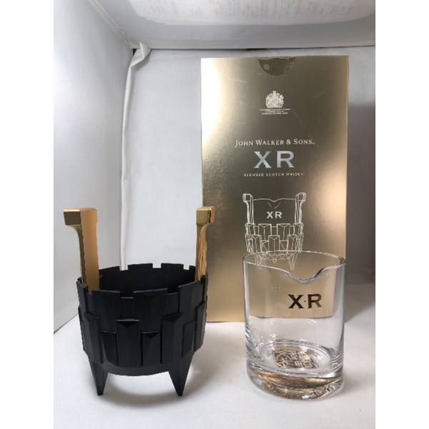 約翰走路  Johnnie Walker XR21 三國問鼎 天下杯含盒(全新）