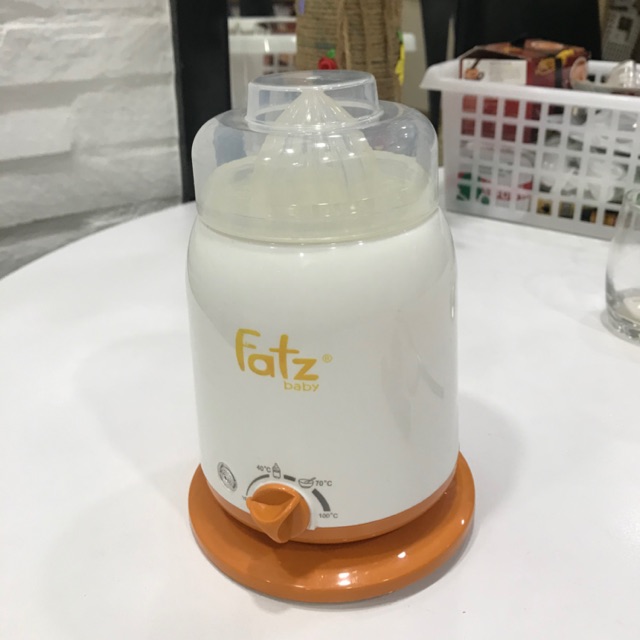 Fatz Baby 95% 全新 4 功能奶瓶和食物保溫器