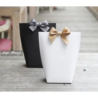 黑白紙盒 -大款 無印字款含緞帶 紙盒 貝殼紙盒 禮物包裝盒 首飾盒 飾品包裝盒 巧克力包裝盒 婚禮小物贈品盒