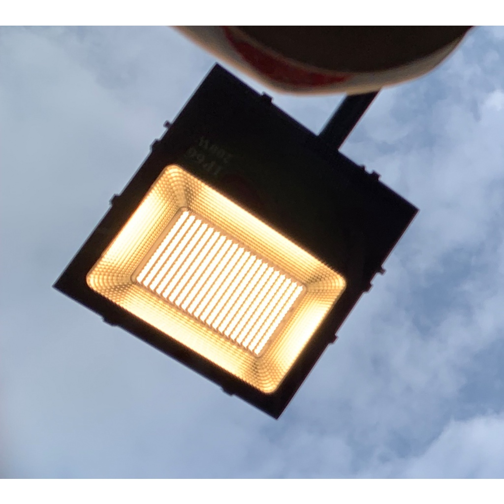 《東亞照明》LED投光燈/泛光燈系列150W、200W，IP66防塵防水，投射燈，另有20W、30W、50W、100W