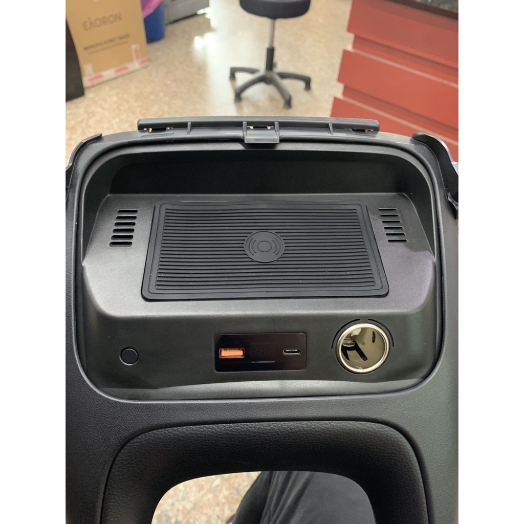 【桃園 技陞】豐田 2019-2023 ALTIS12代 QC3.0 USB TYPE-C 專用 無線充電 ALTIS