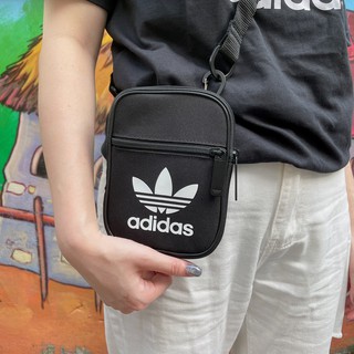 45折🔻Adidas Originals Bag 黑色 側背 小腰包 方包 肩背包 BK6730