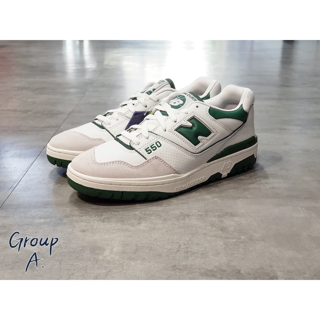 アウトレット 美品 【激レア海外限定】NEW BALANCE M577 COB
