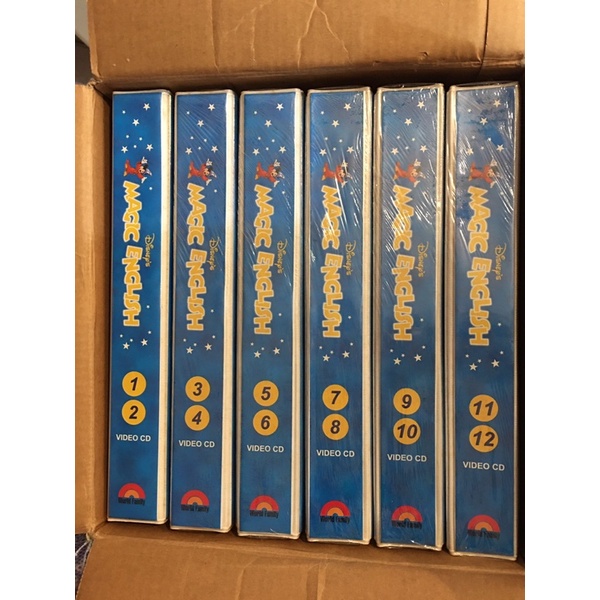 寰宇迪士尼美語魔法書Magic English 1-12冊，五盒全新未拆封　VCD 卡片　