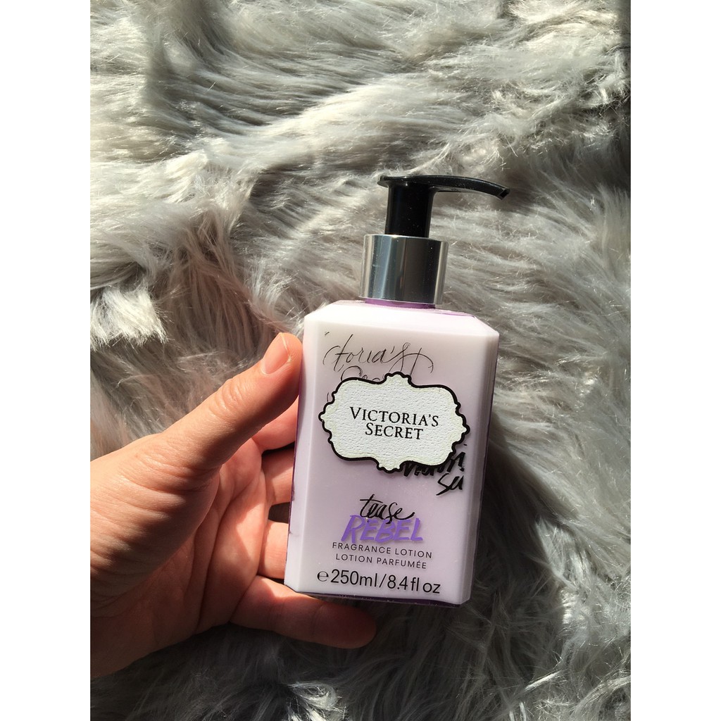 維多利亞victoria S Secret Tease Rebel 紫羅蘭香水乳液8 4oz 蝦皮購物
