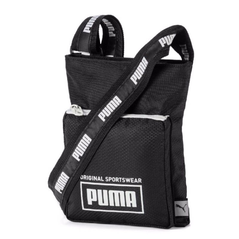 PUMA Sole 側背包 輕巧 方便 男/女外出 旅遊 運動 登山 好用 輕巧 基本款 黑色07692601