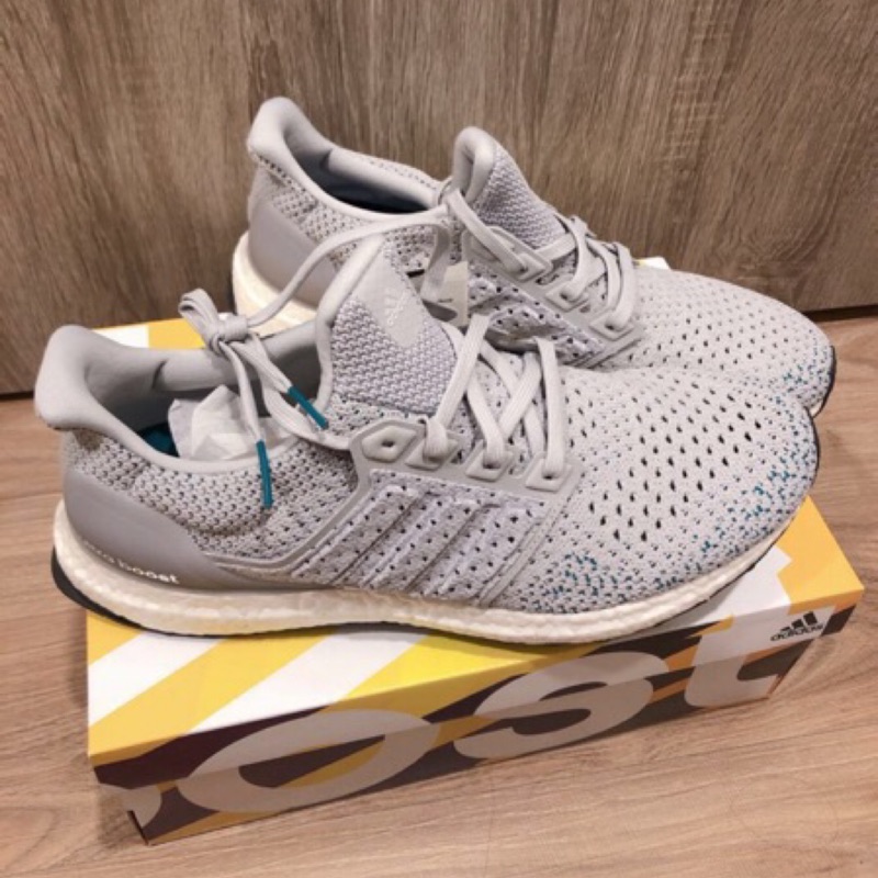 adidas ultra boost clima grey