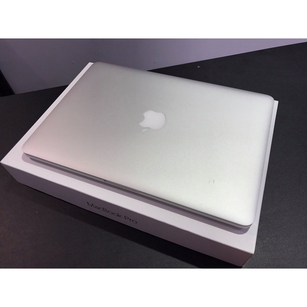 Macbook Pro Retina 13" 256G  2015年 保內 只要37000 !!!
