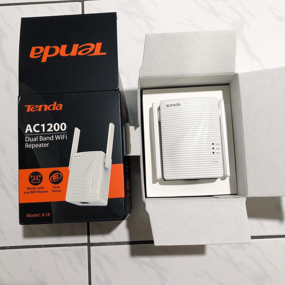 Tenda A18 AC1200 Dual-Band WiFi Repeater 雙天線 WIFI訊號延伸器 放大強波器