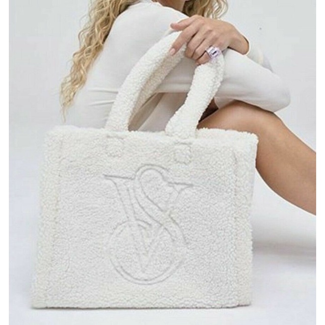 【回饋價】Victoria's Secret 全新正品 VS 維多利亞的秘密 雪帕毛毛款肩背包 書包 托特包