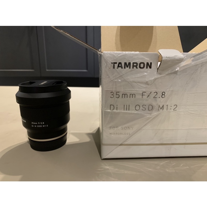 Tamron 35mm f2.8 di III for sony