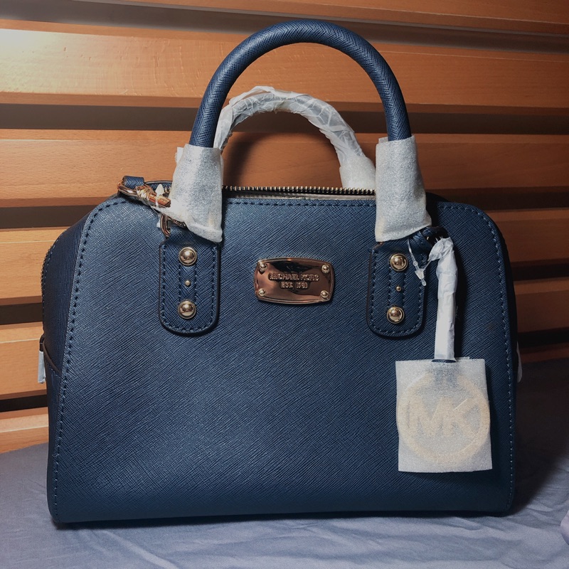 MK Michael Kors Saffiano Leather 全新 復古 貝殼型 側背包 肩背包 navy 深藍色