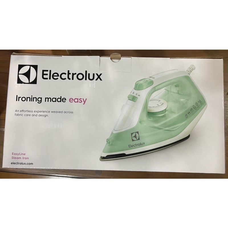 （免運）全新未使用 Electrolux伊萊克斯蒸氣式熨斗伊萊克斯 Electrolux 蒸氣式電熨斗 ESI4017