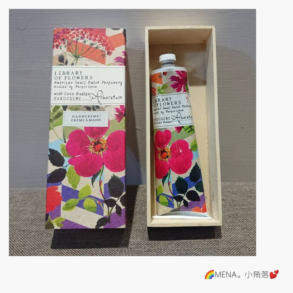 Mena 小角落 Library Of Flowers 花園圖書館花花世界護手霜 蝦皮購物
